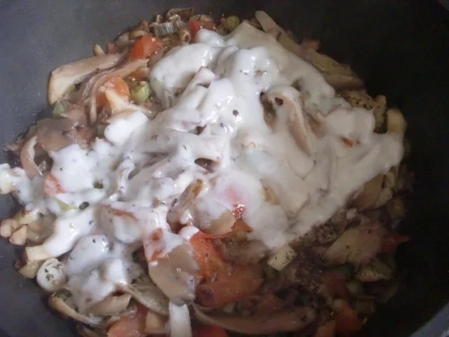 Rezept: überbackene Austernpilze mit Lauchzwiebeln und Tomate Bild Nr. 9 überbackene Austernpilze mit Lauchzwiebeln und Tomate - Rezept - Bild Nr. 9