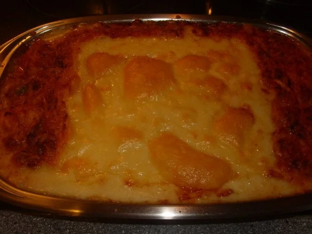 Rezept: Gnocchi Auflauf mit Kåsefondue Gnocchi Auflauf mit Kåsefondue - Rezept