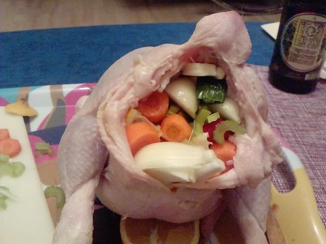 DAS GEILSTE GRILLHÄHNCHEN DES ALLGÄUS AN BRATGEMÜSESALAT - Rezept - Bild Nr. 4