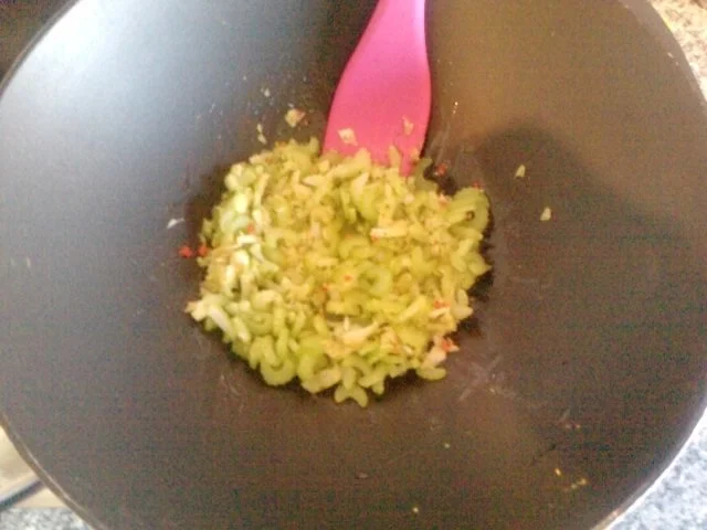 DAS GEILSTE GRILLHÄHNCHEN DES ALLGÄUS AN BRATGEMÜSESALAT - Rezept - Bild Nr. 13