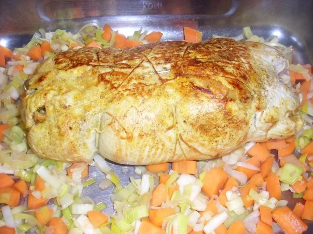 Rezept: Puten-Rollbraten NT Bild Nr. 16 Puten-Rollbraten NT - Rezept - Bild Nr. 16