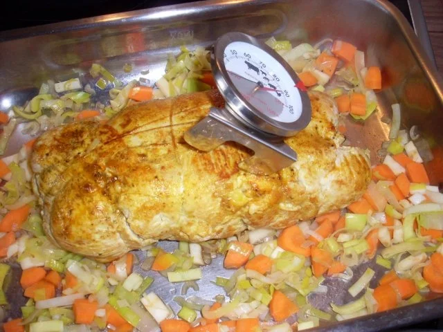 Rezept: Puten-Rollbraten NT Bild Nr. 17 Puten-Rollbraten NT - Rezept - Bild Nr. 17