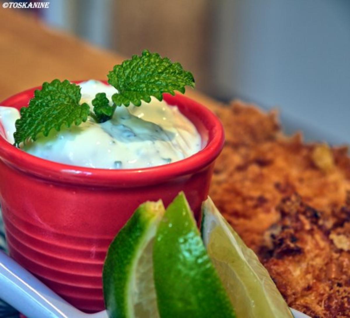 Bilder für Hähnchen-Schnitzel Asia-Style mit Kräuter-Dip - Rezept