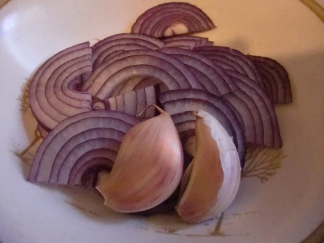 Schweine - Nieren in Zwiebel - Rotwein - Soße - Rezept - Bild Nr. 2