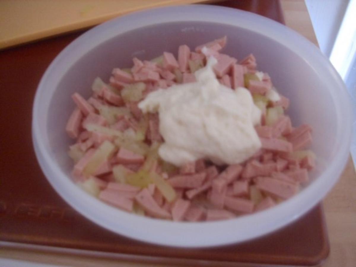 Geflügel-Fleischwurst Salat - Rezept - Bild Nr. 8