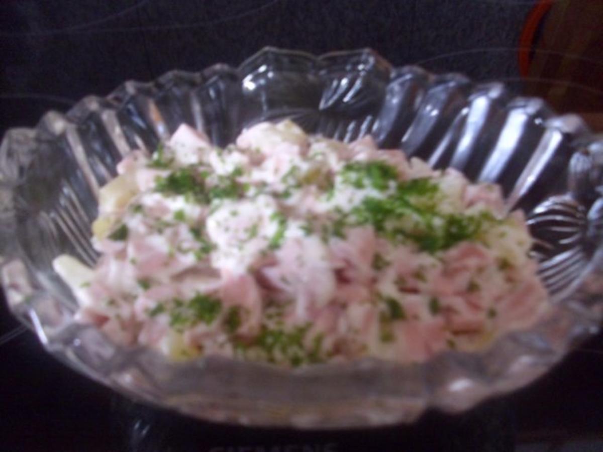 Geflugel Fleischwurst Salat Rezept Mit Bild Kochbar De