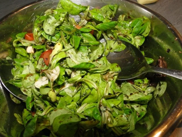 Hasenkeulen mit Brokkoliröschen und Wacholder-Weinsauce - Rezept - Bild Nr. 10