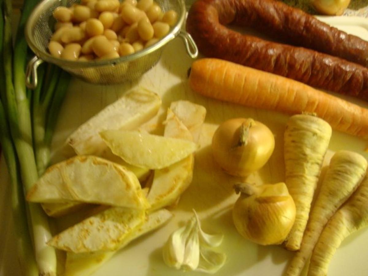 Spanische Bohnensuppe mit Chorizo - Rezept - Bild Nr. 3