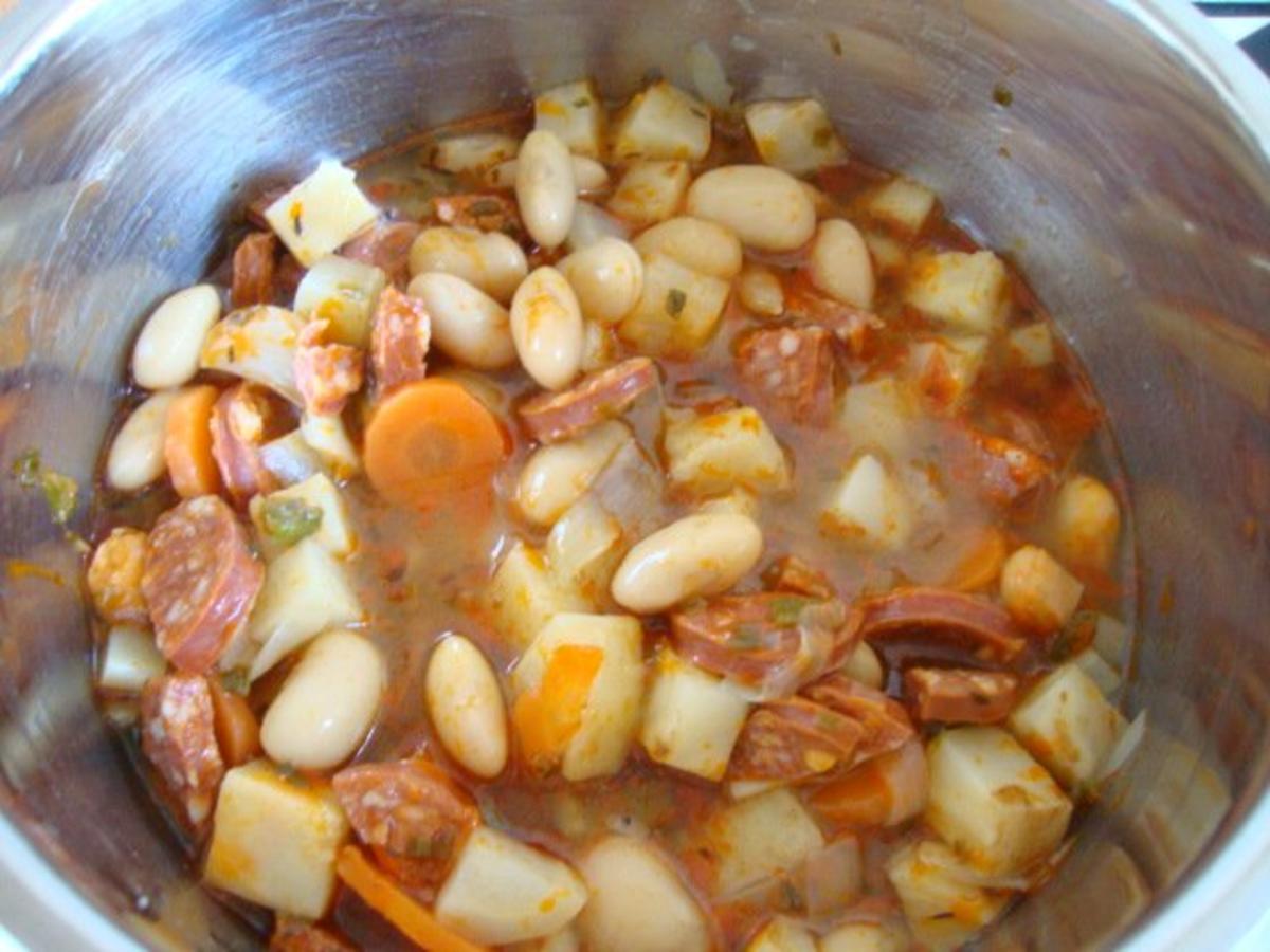 Spanische Bohnensuppe mit Chorizo - Rezept - Bild Nr. 12