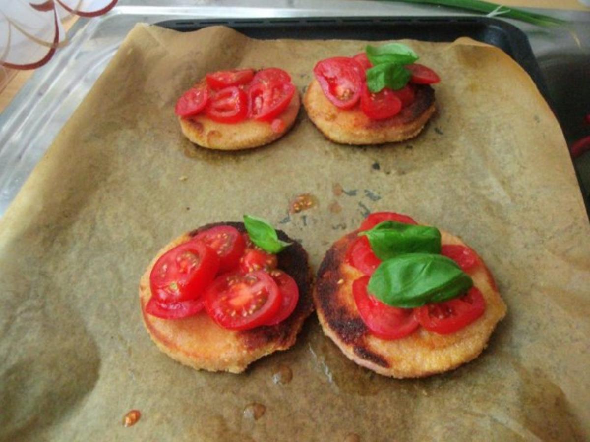 überbackene Jägerschnitzel mit Tomaten und Zwiebelringen - Rezept - Bild Nr. 6