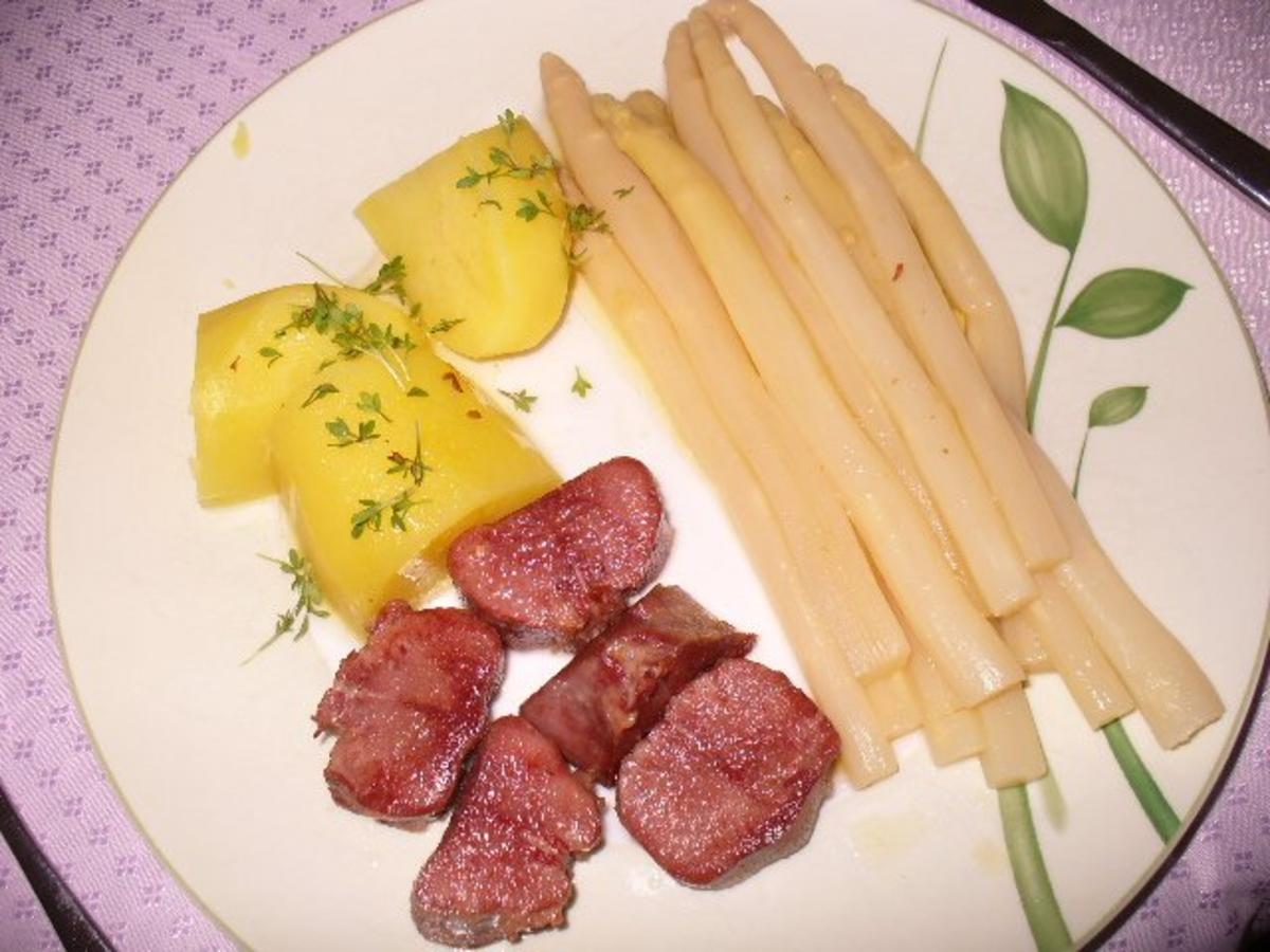 Bilder für Zunge mit frischem Spargel - Rezept