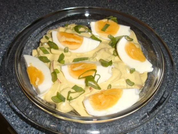 Rezept: Eiersalat mit Curry Bild Nr. 2 Eiersalat mit Curry - Rezept - Bild Nr. 2