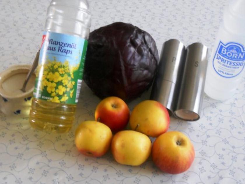 Rotkohl - Rohkostsalat - à la &amp;quot;Oòrndrasch&amp;quot; (Rzpt. um 1976) - Rezept ...
