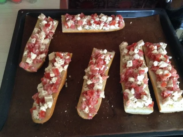Tomaten-Mozzarella Baguettes - Rezept - Bild Nr. 2