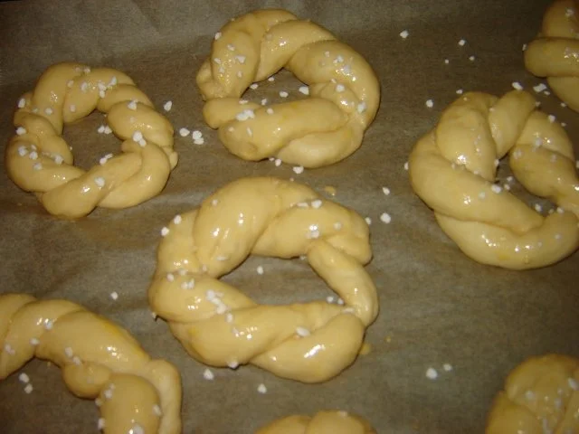 Rezept: Süße Hefekränze Bild Nr. 13 Süße Hefekränze - Rezept - Bild Nr. 13