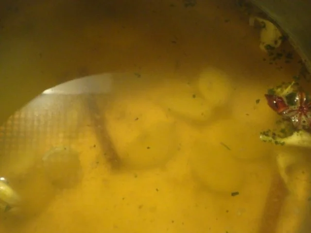 Thailändische "Pho-Suppe" mit Tofu und Pepp - Rezept - Bild Nr. 4