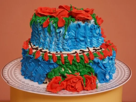 Geburtstagstorte Banane-Walnuss (Mana Bazi) - Rezept