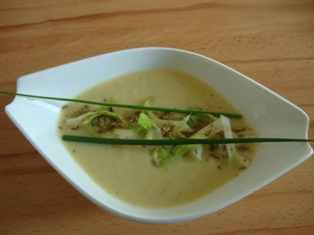 Rezept: Fenchelcremesüppchen fein abgeschmeckt Fenchelcremesüppchen fein abgeschmeckt - Rezept