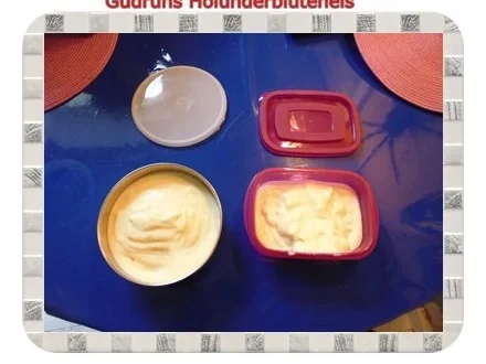 Rezept: Eis: Holunderblüteneiscreme Bild Nr. 7 Eis: Holunderblüteneiscreme - Rezept - Bild Nr. 7