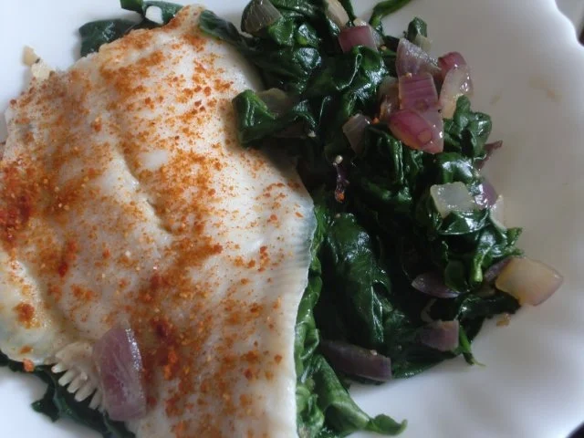 Rezept: scharfe Scholle auf Spinat scharfe Scholle auf Spinat - Rezept