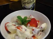 Erdbeere in Eierlikör-Mascapone-Creme - Rezept