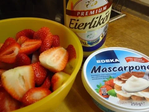 Erdbeere in Eierlikör-Mascapone-Creme - Rezept - Bild Nr. 2
