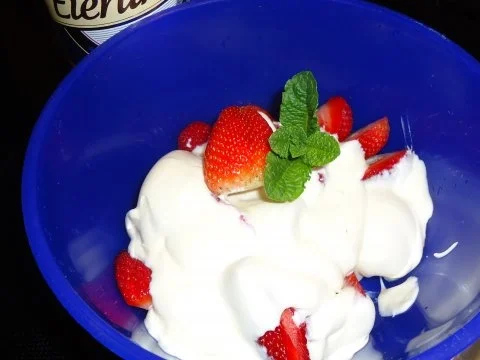 Erdbeere in Eierlikör-Mascapone-Creme - Rezept - Bild Nr. 5