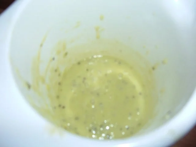 Rezept: Eis : Kiwi - Sahne - Eierlikör Bild Nr. 6 Eis : Kiwi - Sahne - Eierlikör - Rezept - Bild Nr. 6