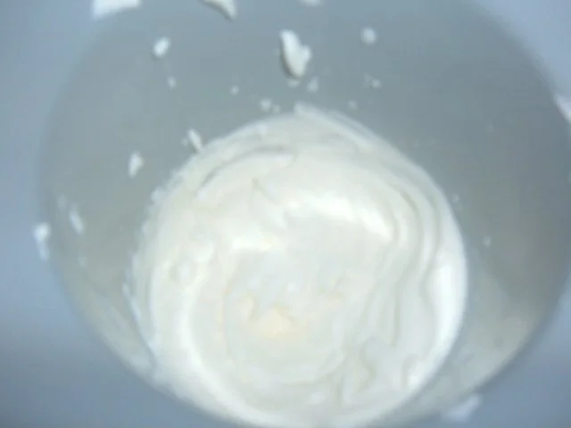 Rezept: Eis : Kiwi - Sahne - Eierlikör Bild Nr. 7 Eis : Kiwi - Sahne - Eierlikör - Rezept - Bild Nr. 7