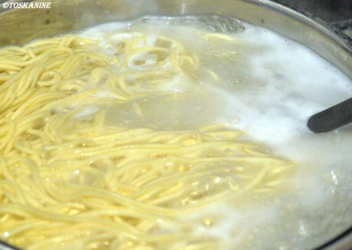 Spaghetti mit würzigen Garnelen - Rezept - Bild Nr. 11