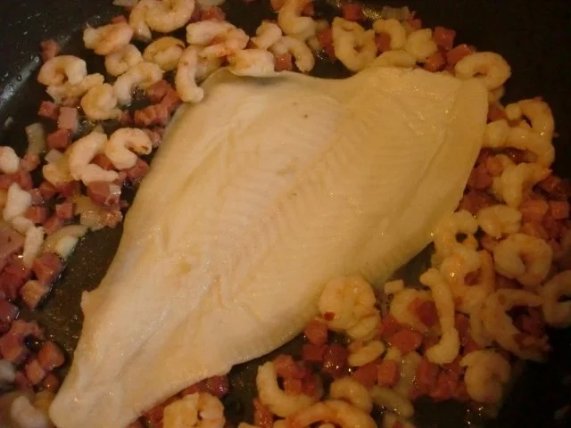 Rezept: Scholle mit Schinken und Garnelen Bild Nr. 4 Scholle mit Schinken und Garnelen - Rezept - Bild Nr. 4