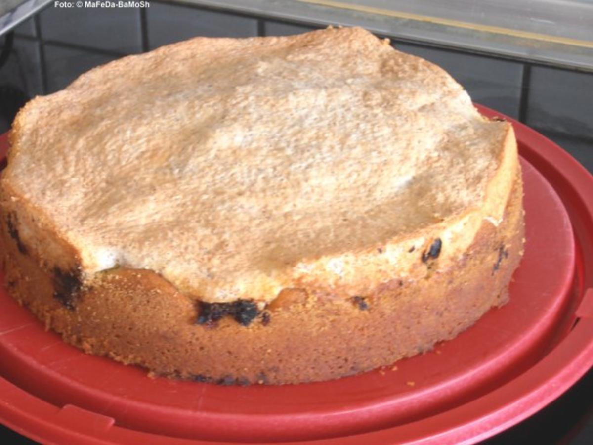 Rhabarberkuchen mit Mandel-Baiser - Rezept - Bild Nr. 2