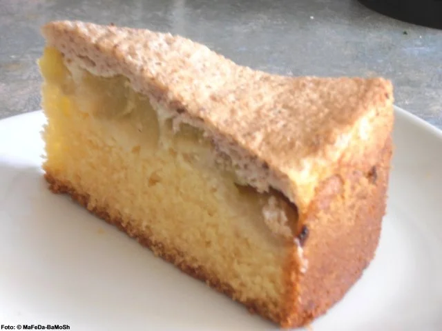 Rhabarberkuchen mit Mandel-Baiser - Rezept - Bild Nr. 3