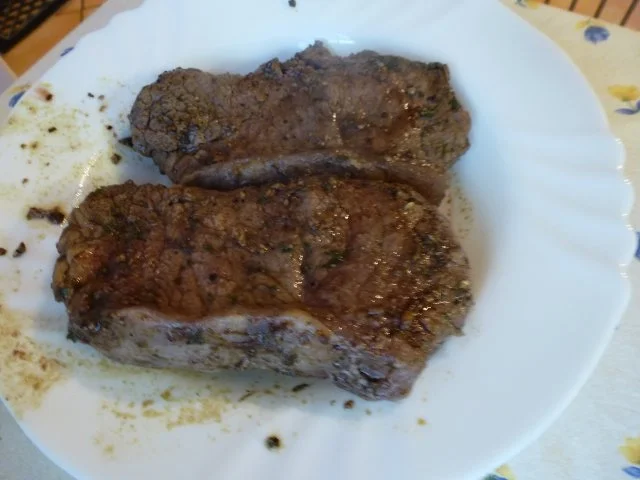 Rumpsteaks Sous Vide gegart mit Rotweinzwiebeln - Rezept - Bild Nr. 10