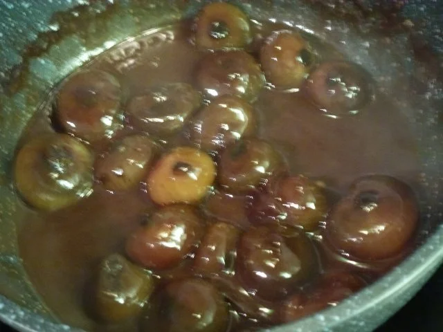 Rumpsteaks Sous Vide gegart mit Rotweinzwiebeln - Rezept - Bild Nr. 12