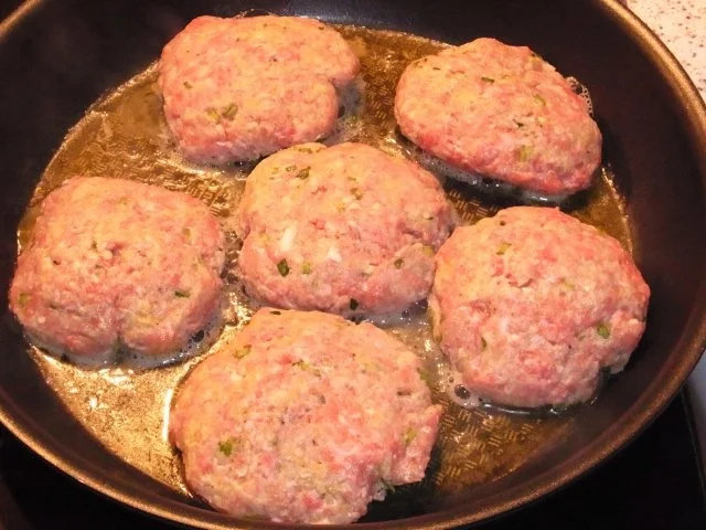 Rezept: Berliner Bouletten Bild Nr. 3 Berliner Bouletten - Rezept - Bild Nr. 3