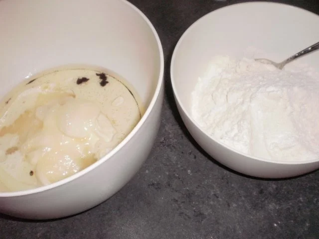 Rosettenkuchen mit roter Grütze - Rezept - Bild Nr. 3