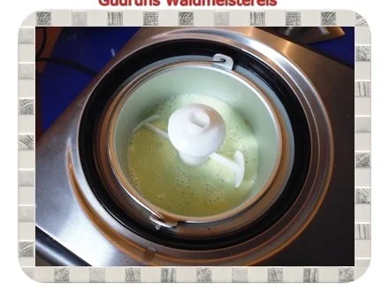 Rezept: Eis: Waldmeistereis Bild Nr. 5 Eis: Waldmeistereis - Rezept - Bild Nr. 5