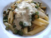 Pasta: Penne mit Spargel und Gorgonzolasoße - Rezept