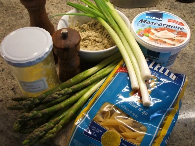 Rezept: Pasta: Penne mit Spargel und Gorgonzolasoße Bild Nr. 2 Pasta: Penne mit Spargel und Gorgonzolasoße - Rezept - Bild Nr. 2