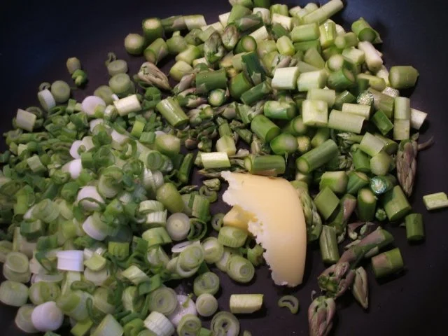 Rezept: Pasta: Penne mit Spargel und Gorgonzolasoße Bild Nr. 3 Pasta: Penne mit Spargel und Gorgonzolasoße - Rezept - Bild Nr. 3