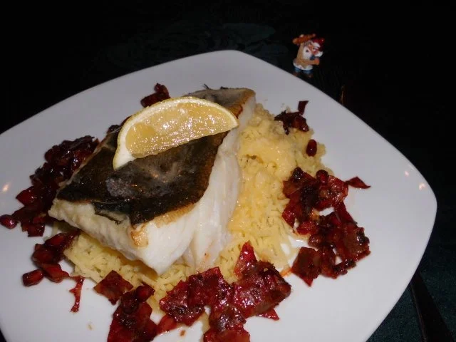 Rezept: Skrei mit Chorizo und Granatapfel>> Skrei mit Chorizo und Granatapfel>> - Rezept