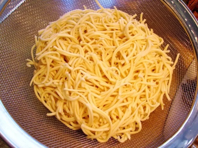 Rezept: Wok-Nudeln mit Allerlei Bild Nr. 2 Wok-Nudeln mit Allerlei - Rezept - Bild Nr. 2