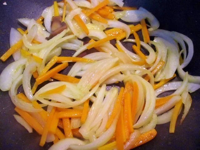 Rezept: Wok-Nudeln mit Allerlei Bild Nr. 4 Wok-Nudeln mit Allerlei - Rezept - Bild Nr. 4