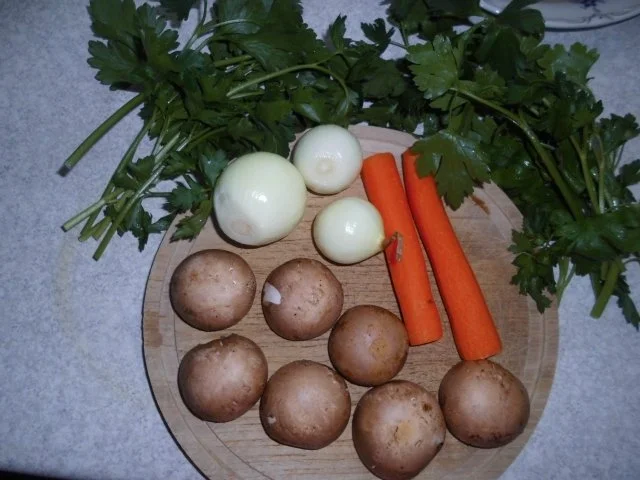 Rezept: Fischfilet schwimmt davon mit gebratenem Champignon Bild Nr. 2 Fischfilet schwimmt davon mit gebratenem Champignon - Rezept - Bild Nr. 2