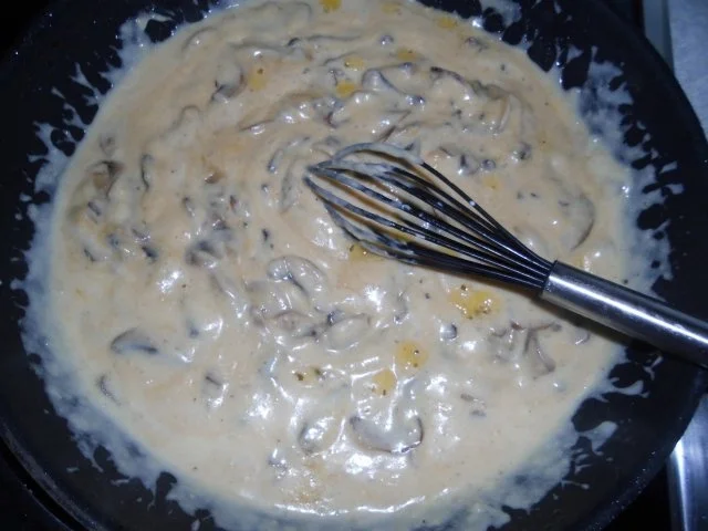 Rezept: Fischfilet schwimmt davon mit gebratenem Champignon Bild Nr. 13 Fischfilet schwimmt davon mit gebratenem Champignon - Rezept - Bild Nr. 13