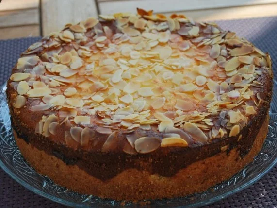 Rezept: Quarkkuchen mit Mandelkruste Bild Nr. 2 Quarkkuchen mit Mandelkruste - Rezept - Bild Nr. 2