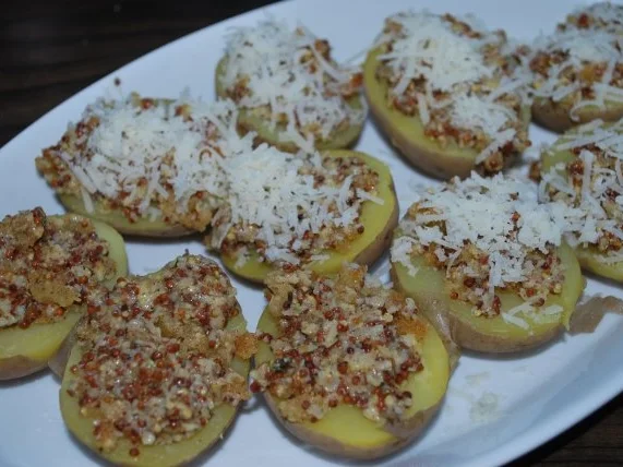 Ofenkartoffeln mit Senf-Parmesan-Kruste - Rezept - Bild Nr. 2