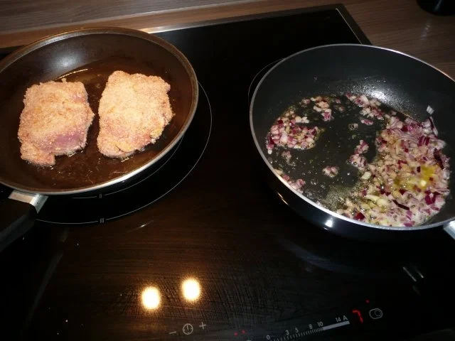 Rezept: Hessische Apfel - Schnitzel an Gemüse - Spagetti und Sesamkartoffel - Ecken. Bild Nr. 7 Hessische Apfel - Schnitzel an Gemüse - Spagetti und Sesamkartoffel - Ecken. - Rezept - Bild Nr. 7