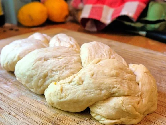 Rezept: Osterzopf Bild Nr. 9 Osterzopf - Rezept - Bild Nr. 9